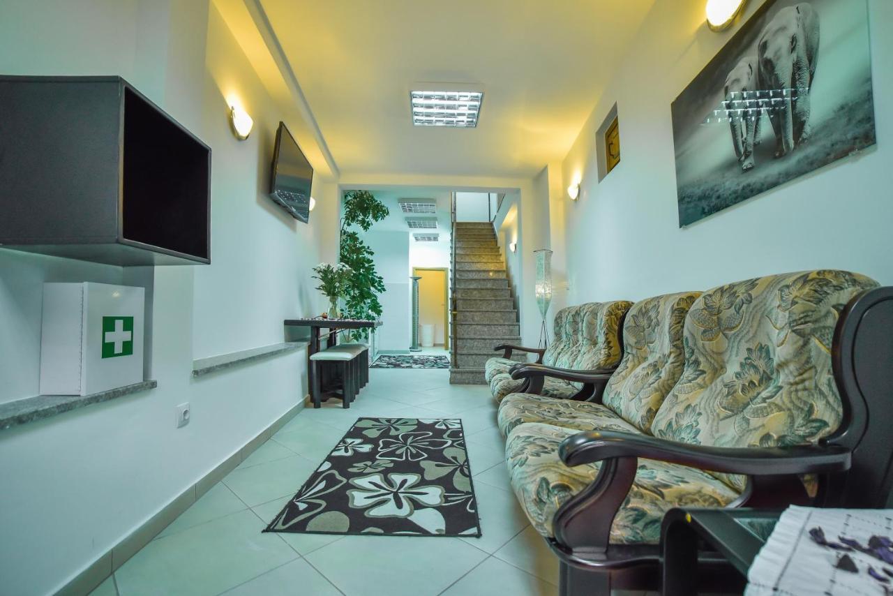 Hostel Синь Экстерьер фото